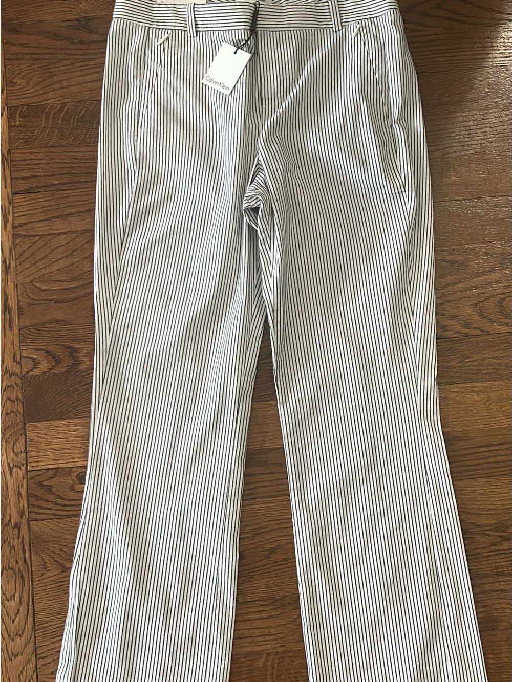 Calvin Klein Skinny Pants Size 2 NWT
